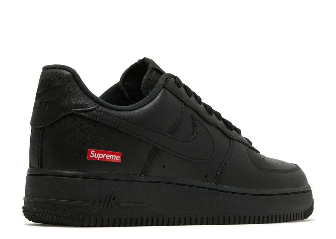 Air Force 1 Low Black Supreme
